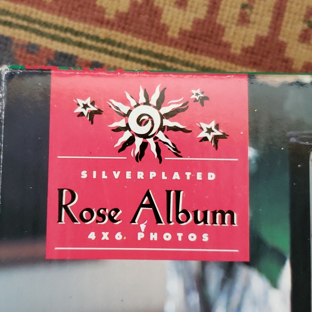 Vintage Roses Photo Album. Flowers. Silverplated - Picture 10 of 14
